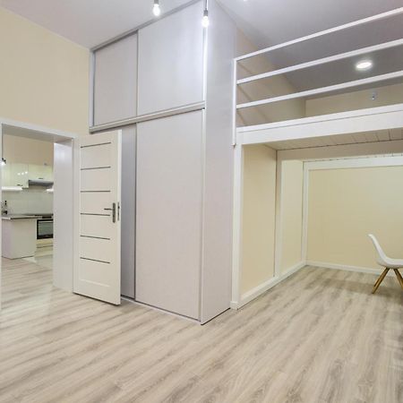 Apartament De Lux W Rynku Kluczbork Kültér fotó